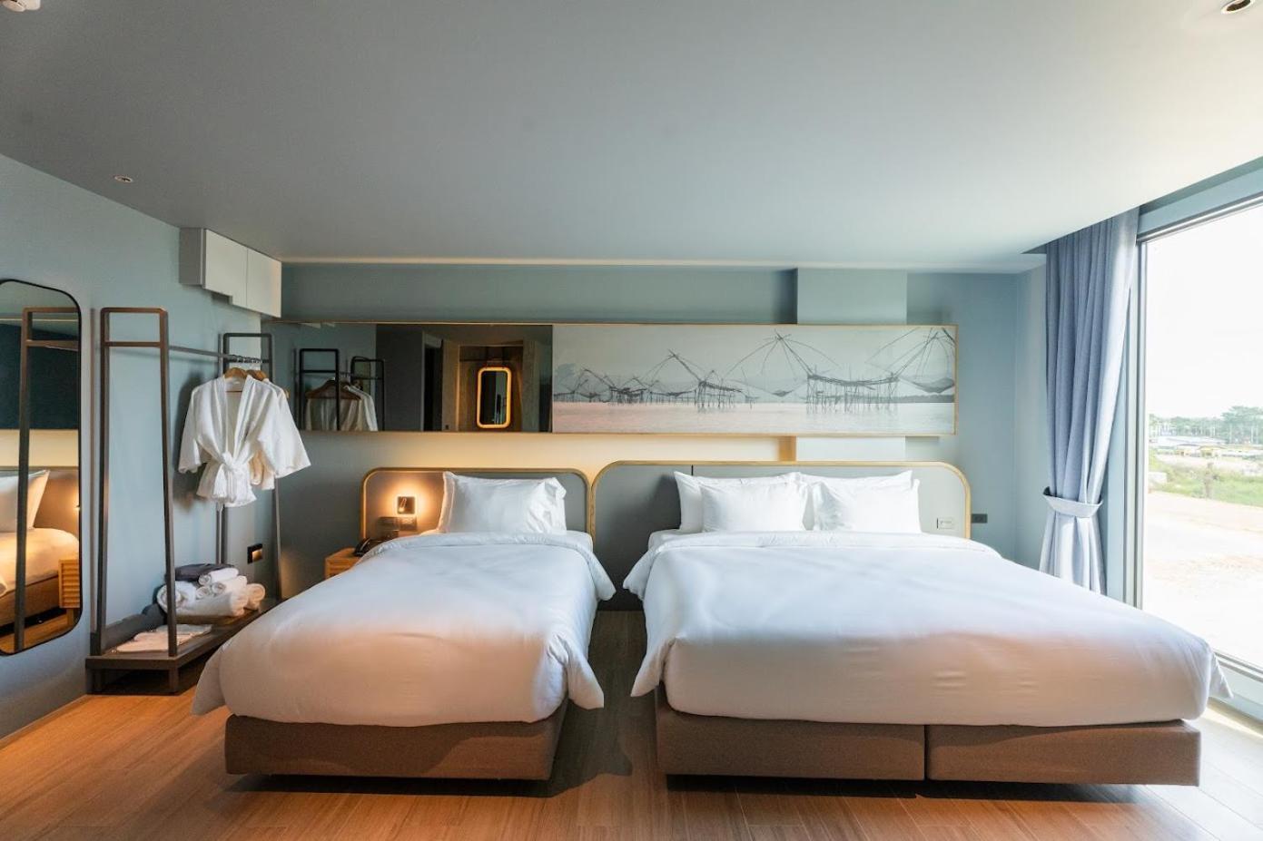 The Signature Hotel Airport Хатъяй Экстерьер фото